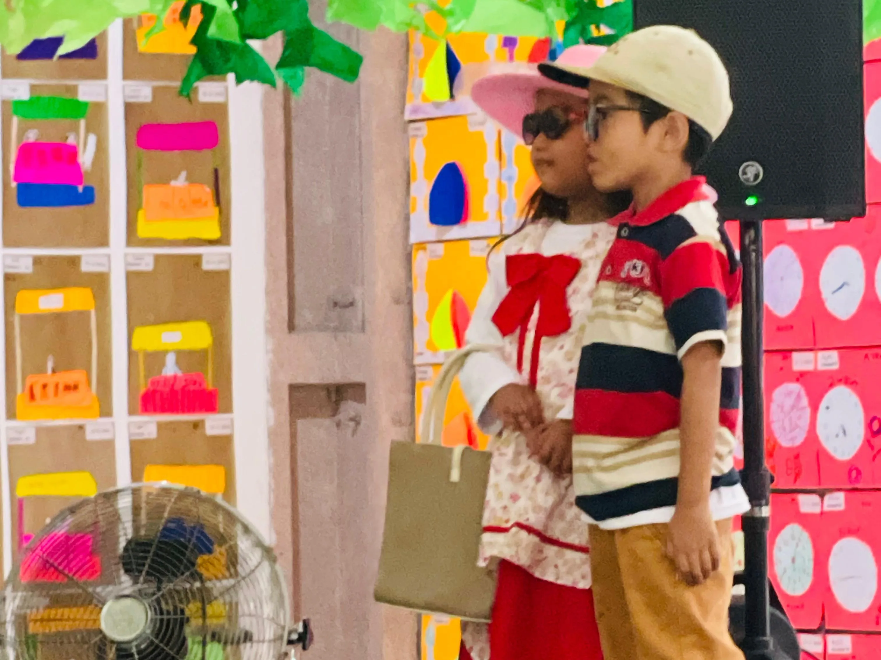 Suasana anak-anak bermain di Sentra Peran