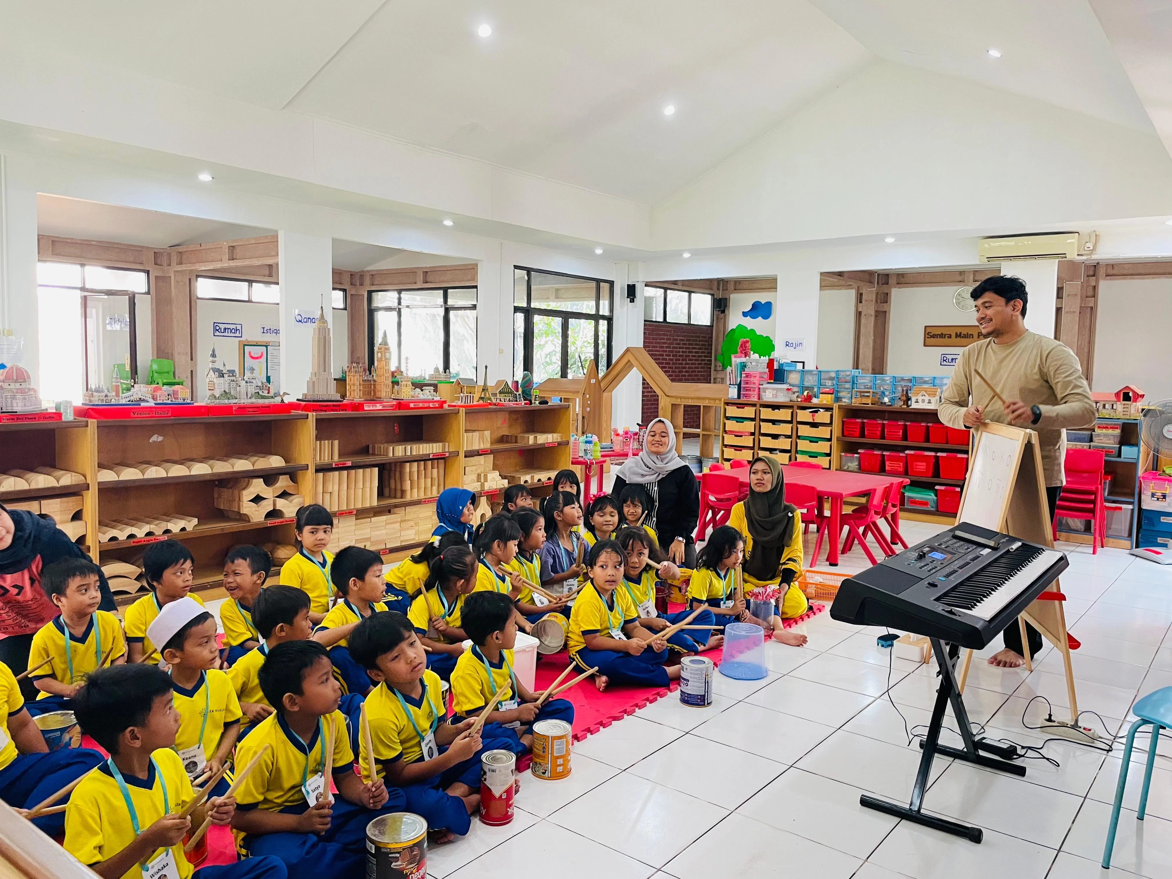 Suasana kelas musik