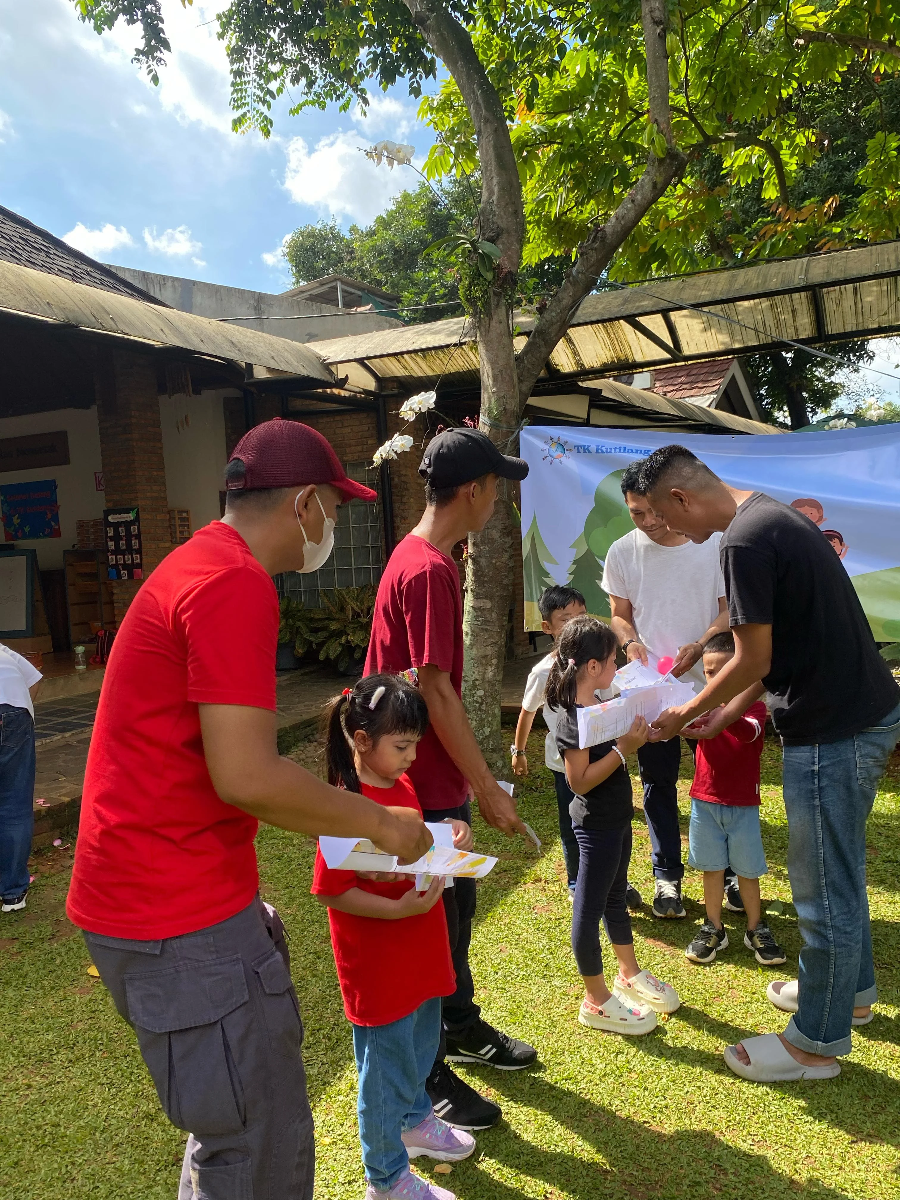 Suasana Kegiatan Sehari Bersama Ayah